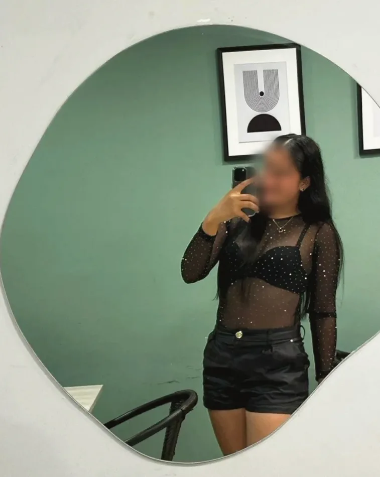 Adna, 24