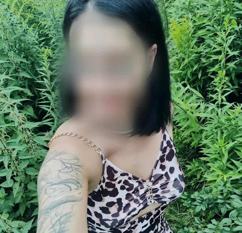 Agnes, 30