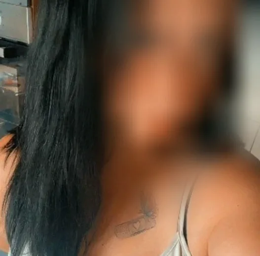 Elin, 31
