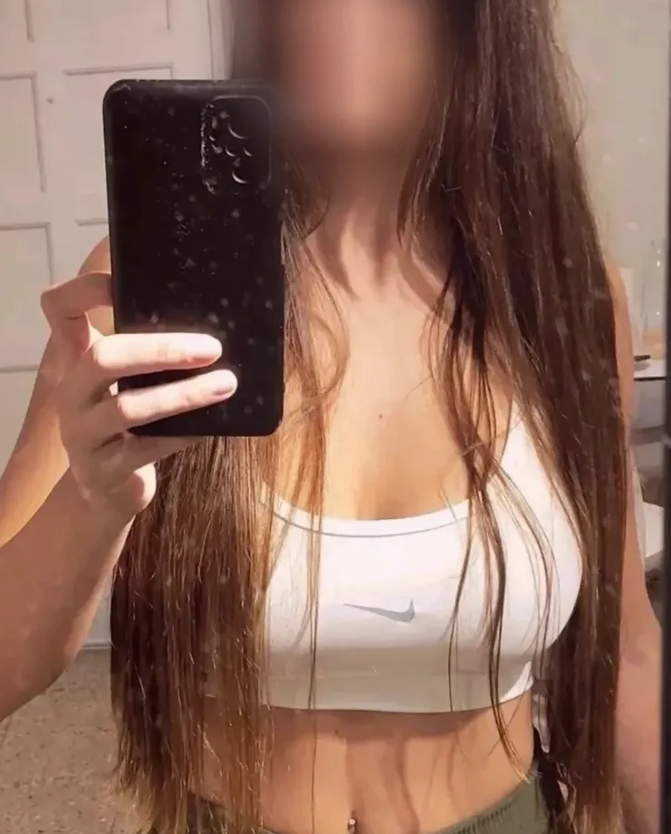 Emelie, 37