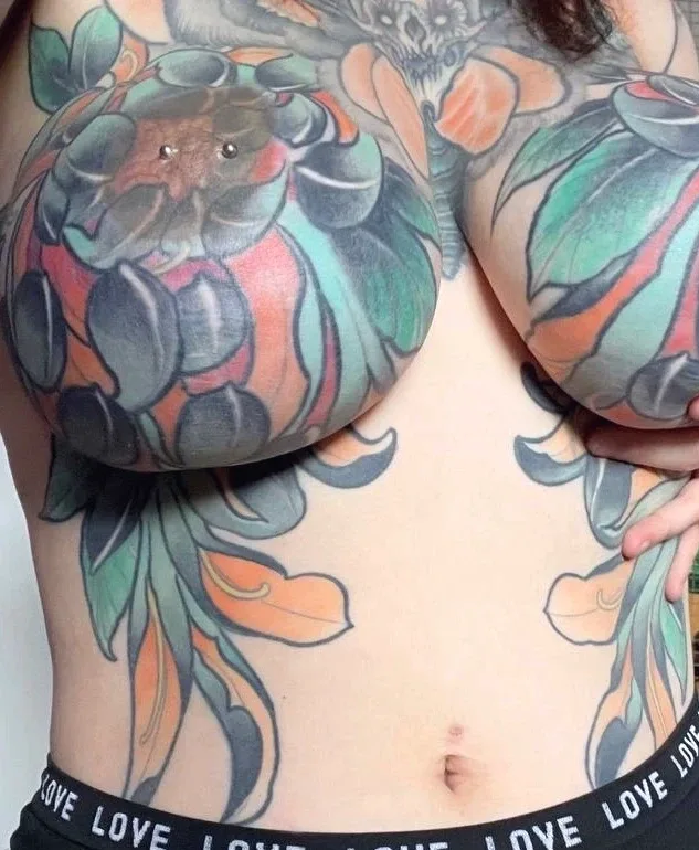 Ines, 30