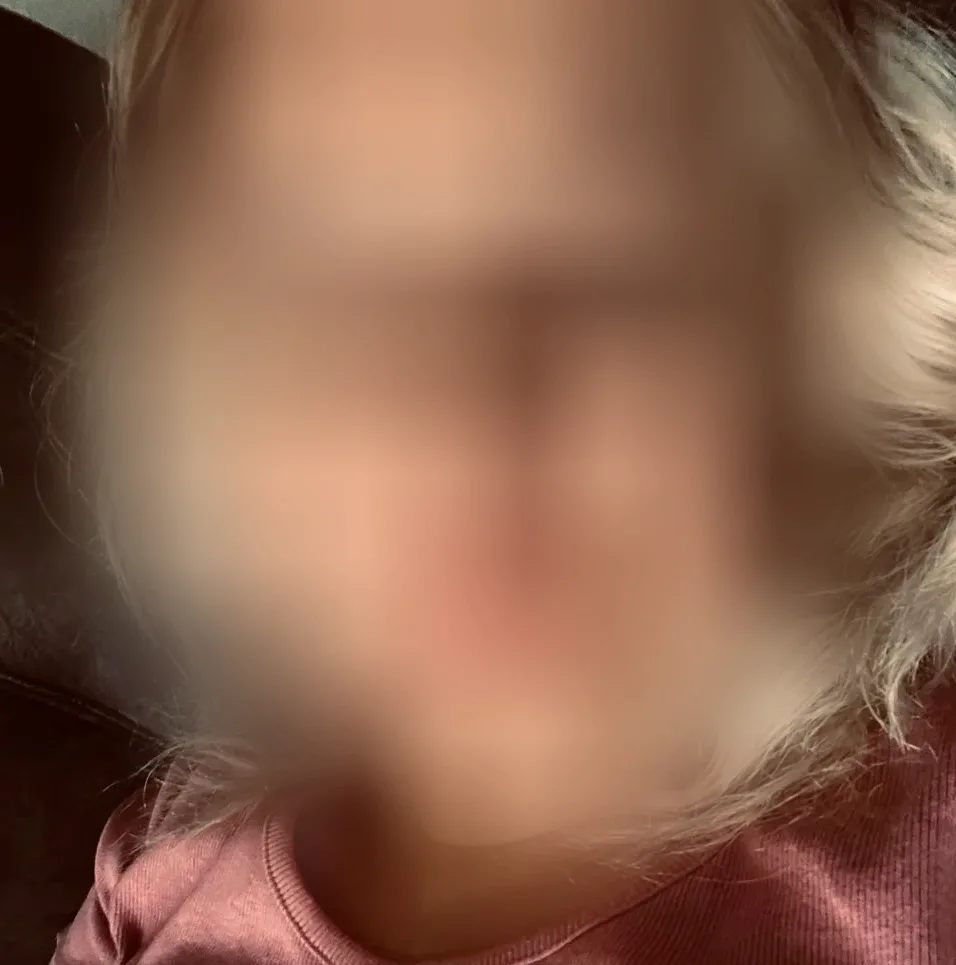 Ivana, 29