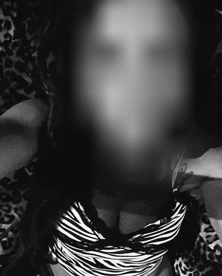 Thea, 35